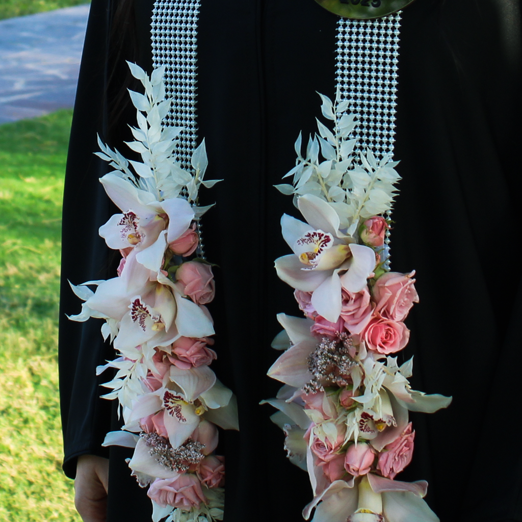 Prunavia Graduation Bouquet